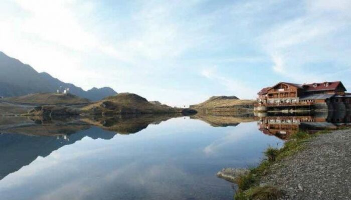 Danau Balea Kini Diawasi Oleh Kamera CCTV Axis